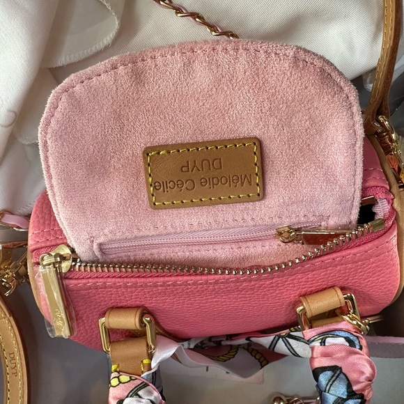 Authentic Mélodie Cécile
DUYP -NANO BOSTON BAG - TOGO LEATHER
- HONEY VACHETTA - Picture 9 of 11